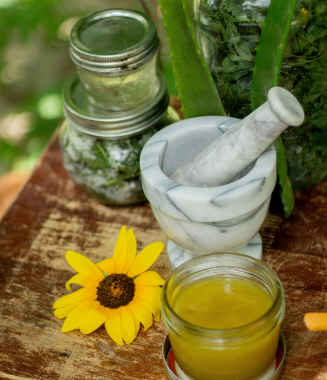 Аюрведические травы и масла